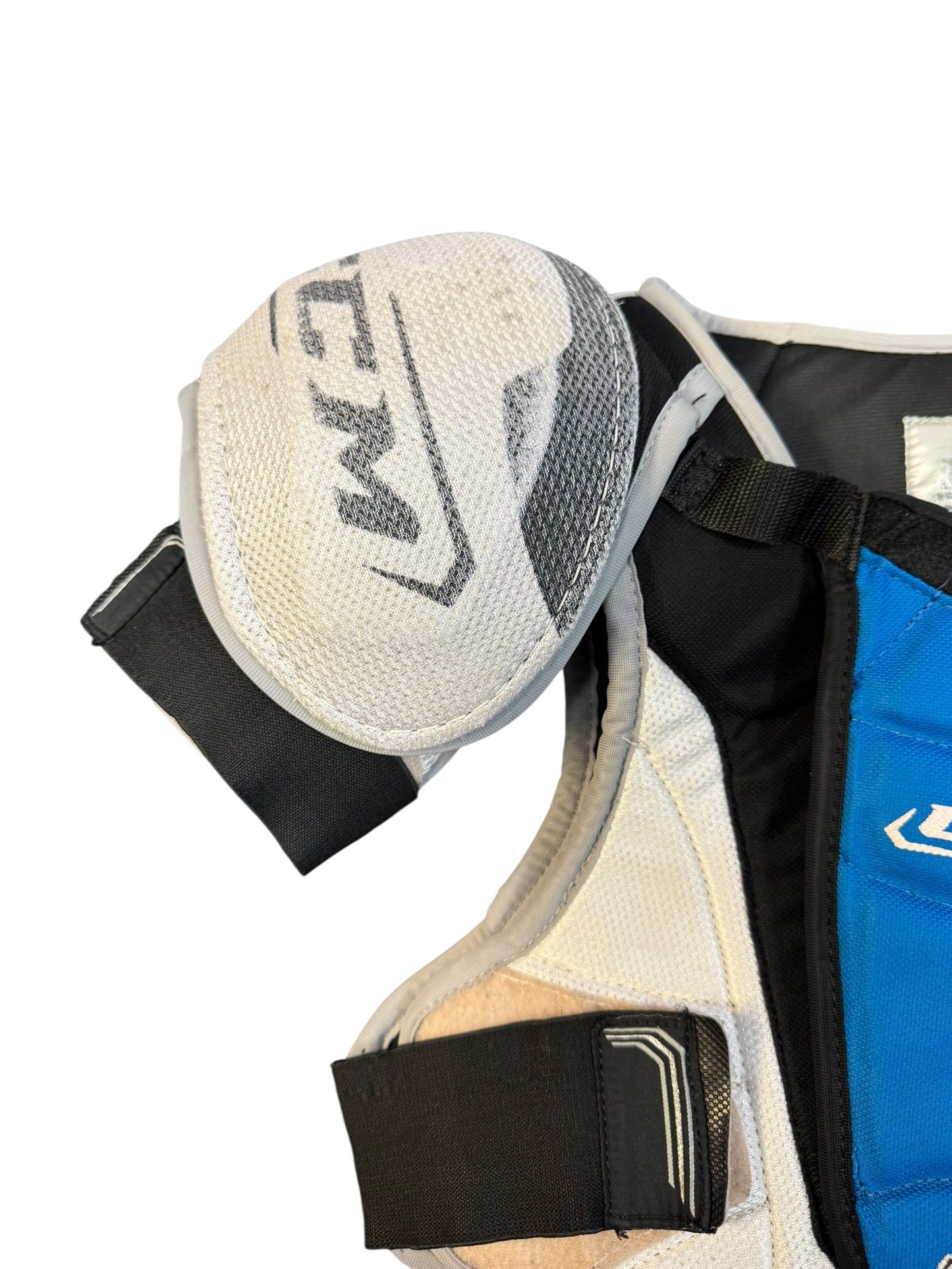 CCM FIT 05 Ice Hockey Shoulder Pads Senior Medium great condition