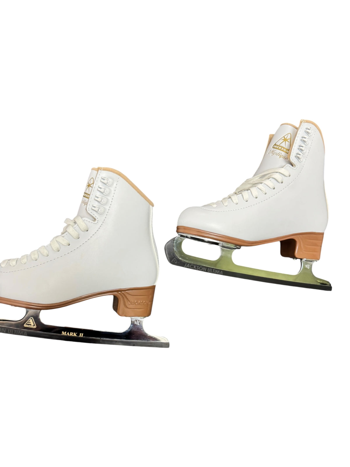 Jackson Mystique Figure Ice Skates – White, Size 6