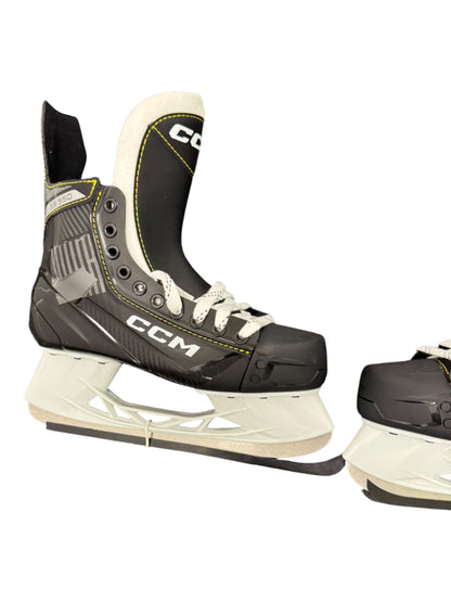 CCM Tacks AS 550 Senior Ice Hockey Skates Size 9 New