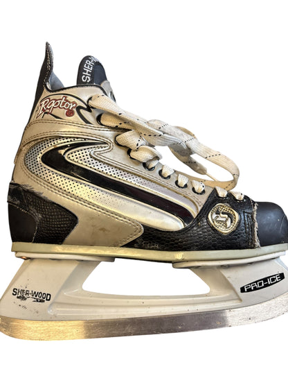 Sherwood Ice Hockey skates Junior Size 4