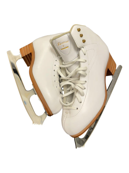 Jackson Finesse Figure Ice Skates – Size 8.5 C