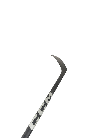 CCM Jetspeed FT860 Junior Ice Hockey Stick – 40 Flex – P28 Curve – Right Hand