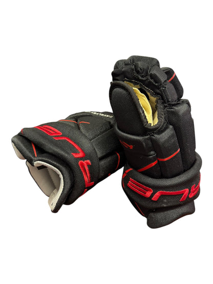 TRUE Junior Ice Hockey Gloves 11” Black & Red