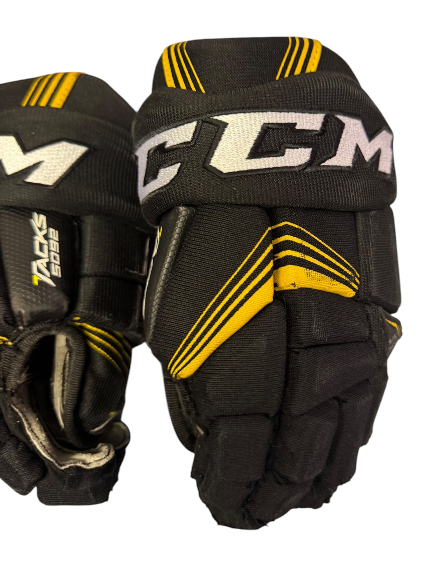 CCM Tacks 5092 Junior Ice Hockey Gloves – 11” – Black/Yellow – Used