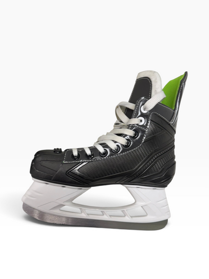 Bauer XLS Ice Hockey Skates – Size 2 – Used