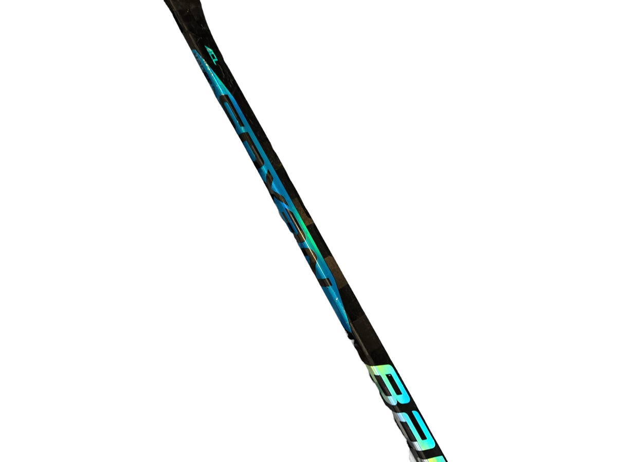 Bauer Nexus Junior Ice Hockey Stick 50 Flex Right Hand P28