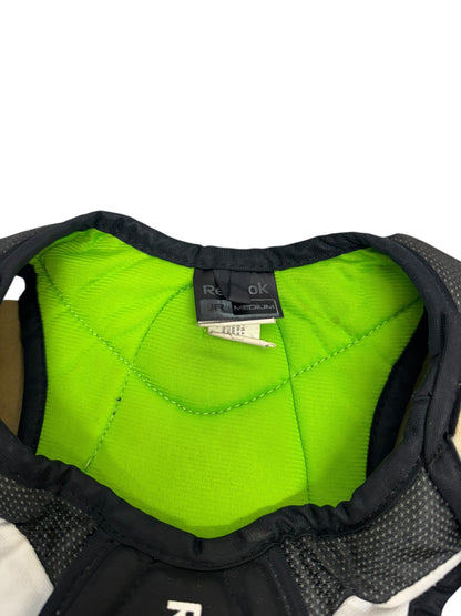 Reebok 12K junior ice Hockey shoulder pads size medium
