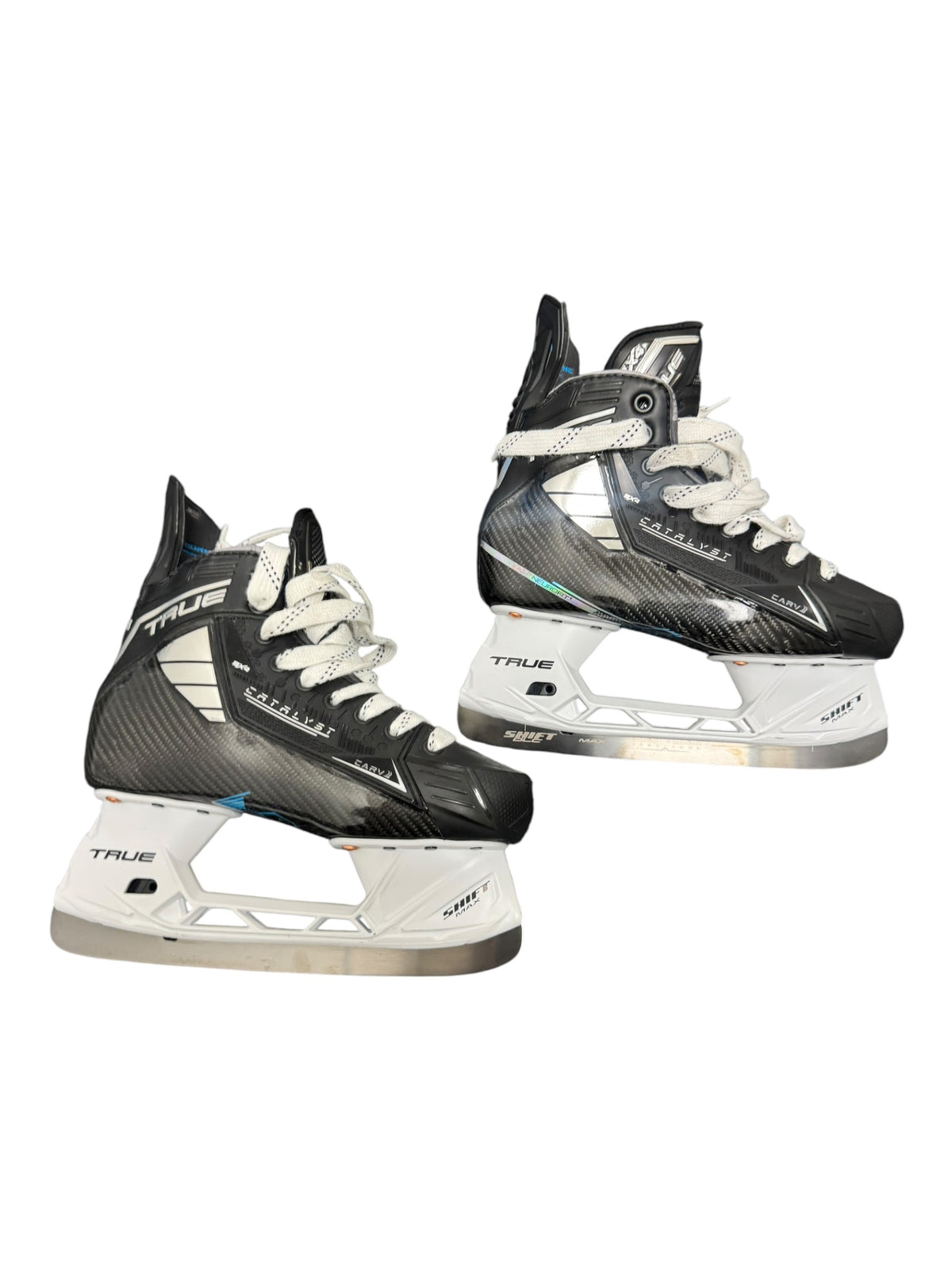 TRUE Catalyst 9X4 Intermediate Ice Hockey Skates – Size 5 Regular