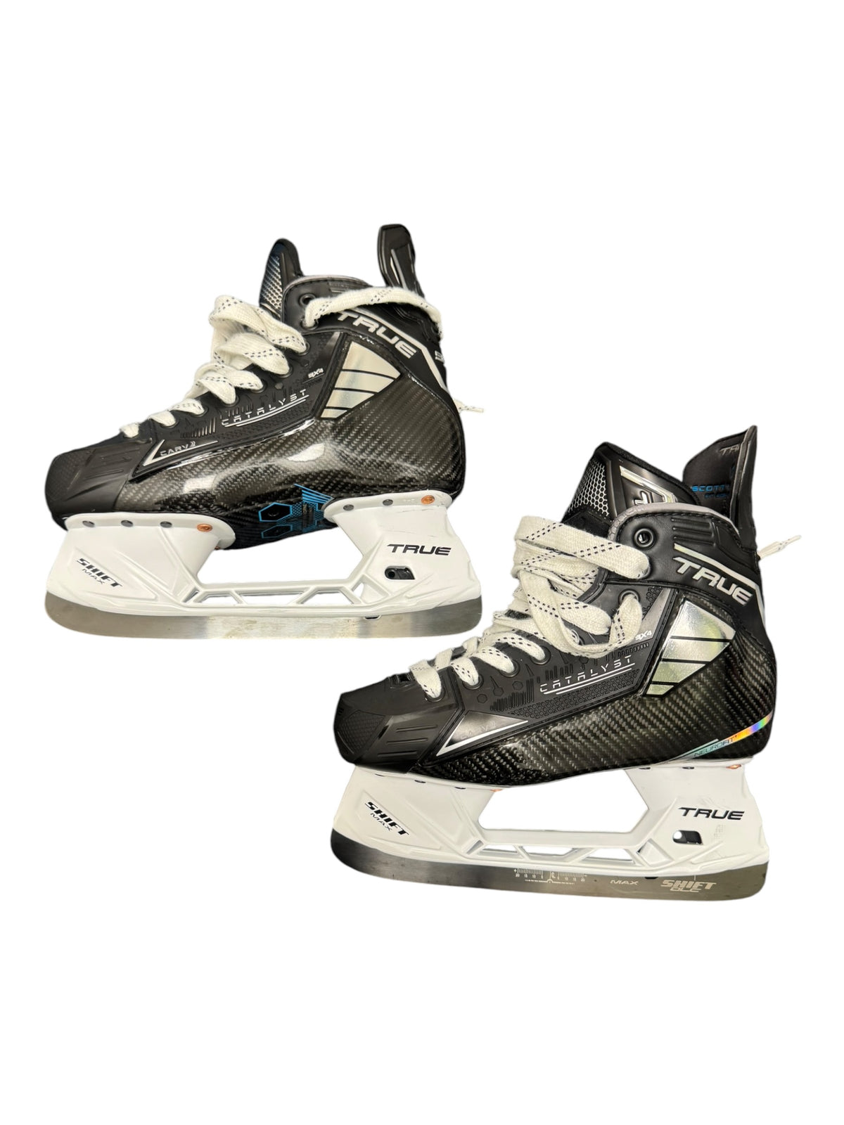 TRUE Catalyst 9X4 Intermediate Ice Hockey Skates – Size 5 Regular