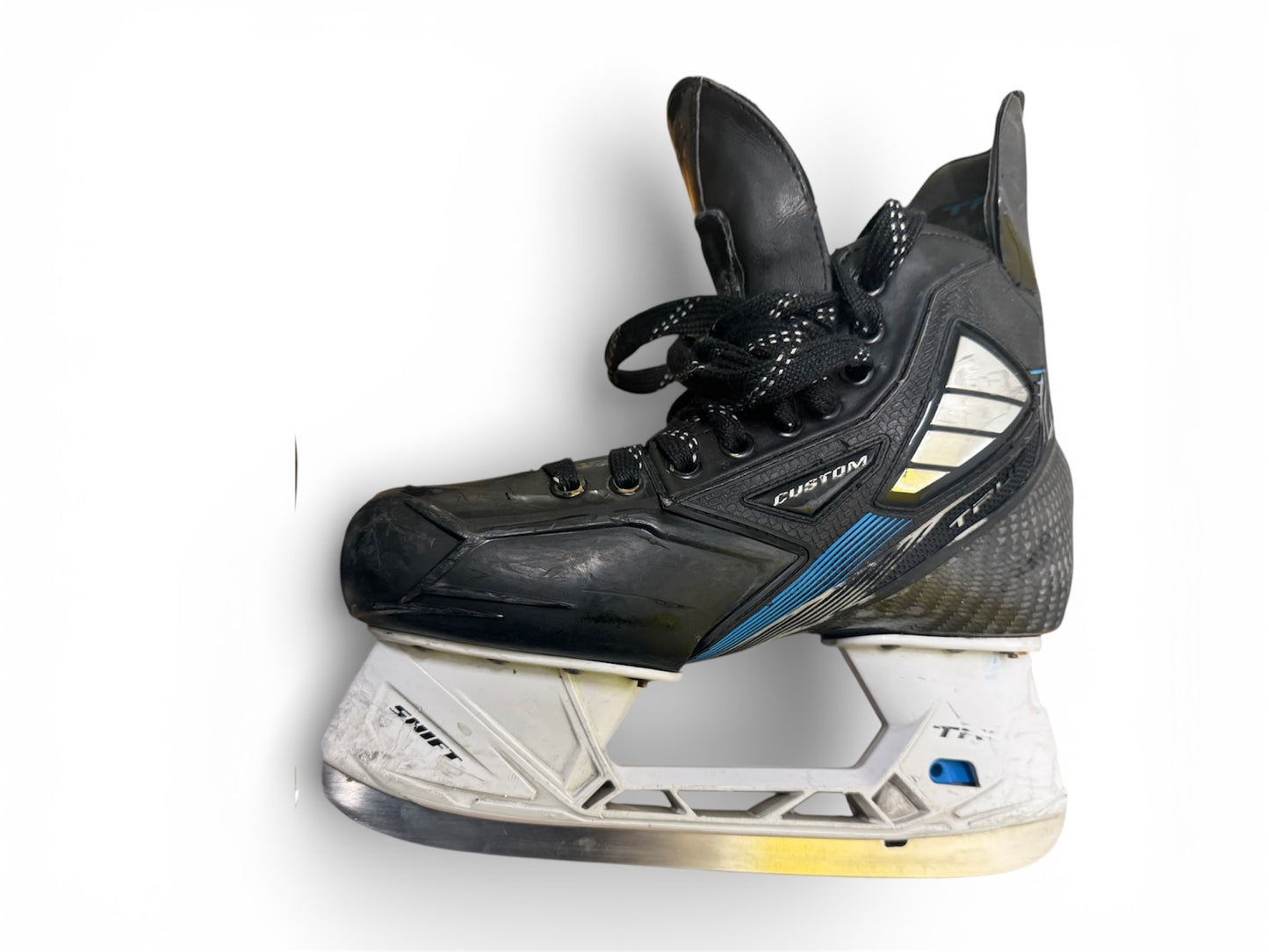True Custom Senior Ice Hockey Skates – Black Size: 7.5 / 8.0