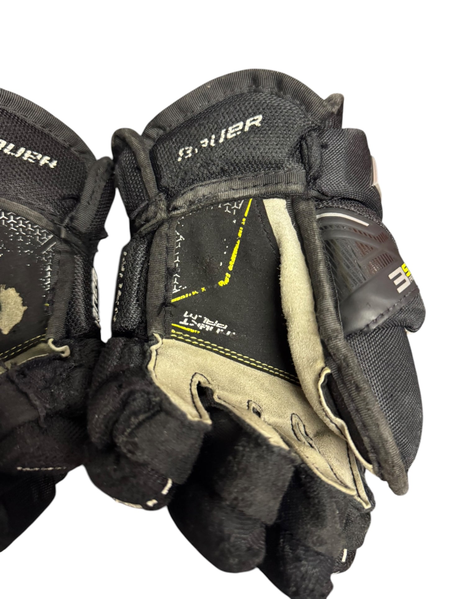 Bauer Supreme 3S Pro Junior Ice Hockey Gloves – 10” – Black – Used