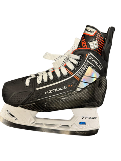 TRUE HZRDUS 9X Junior Ice Hockey Skates – Size 1.5