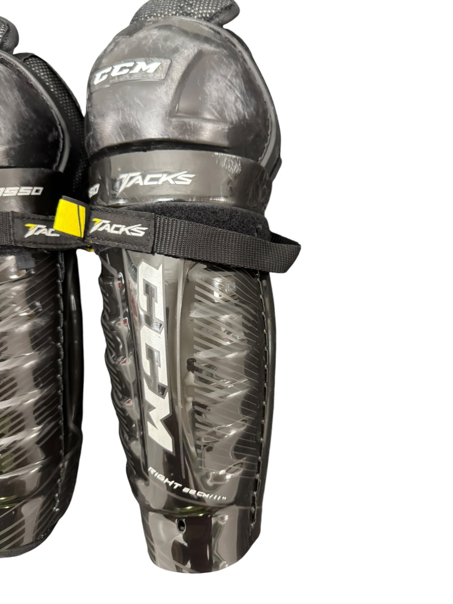 CCM Tacks 9550 Junior Ice Hockey Shin Pads 11” Black