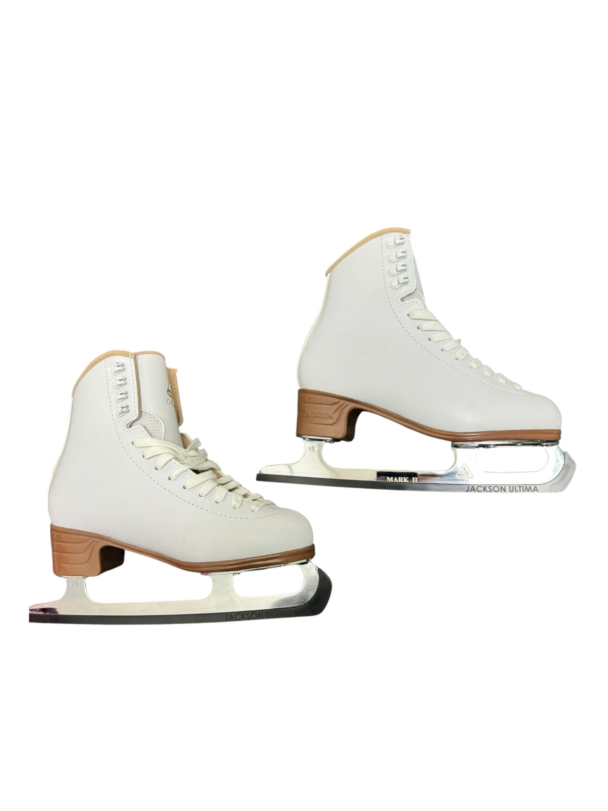 Jackson Mystique Figure Ice Skates – White, Size 6