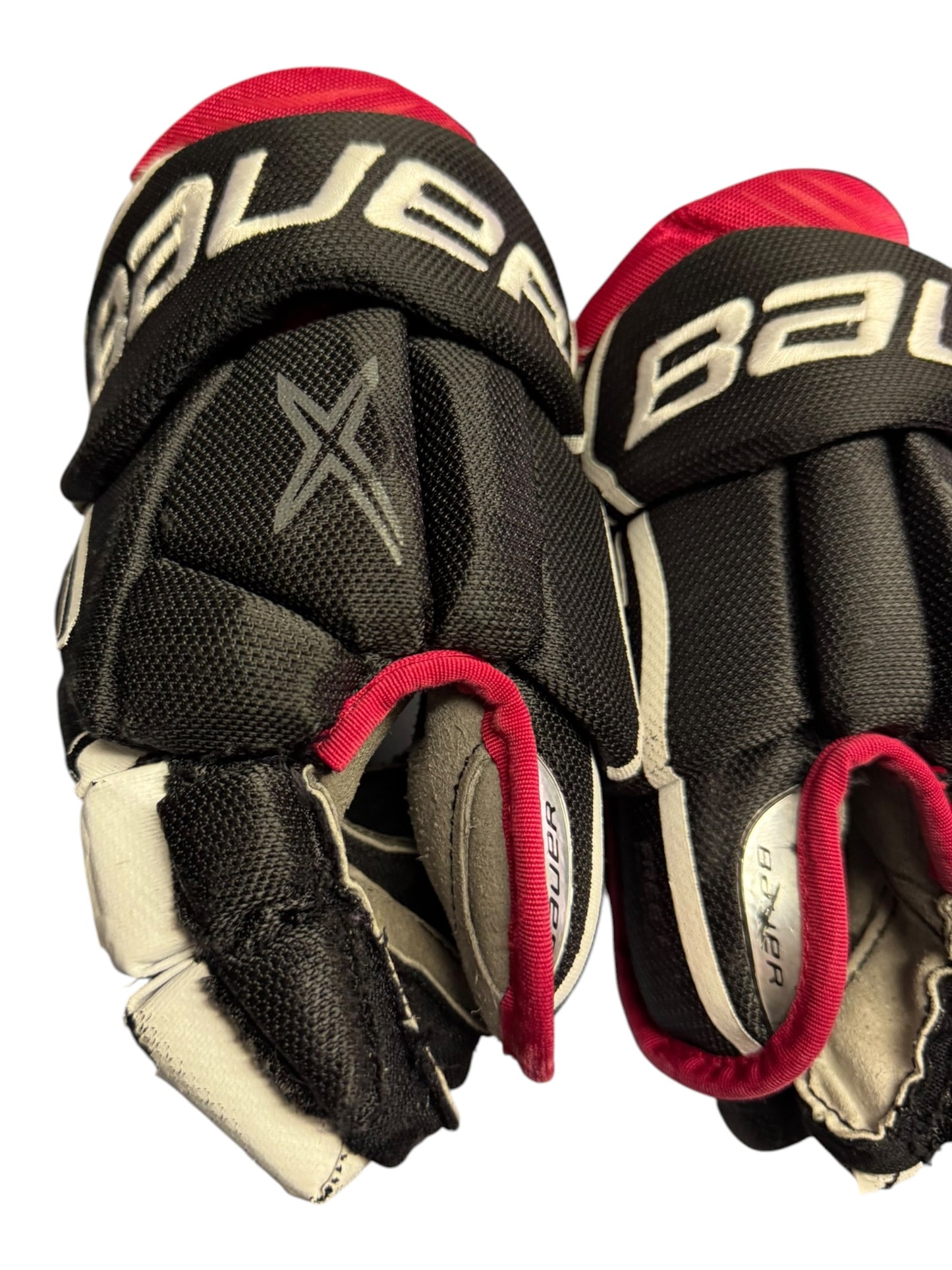 Bauer Vapor X900 Lite Junior Ice Hockey Gloves – 11” – Black/Red – Used