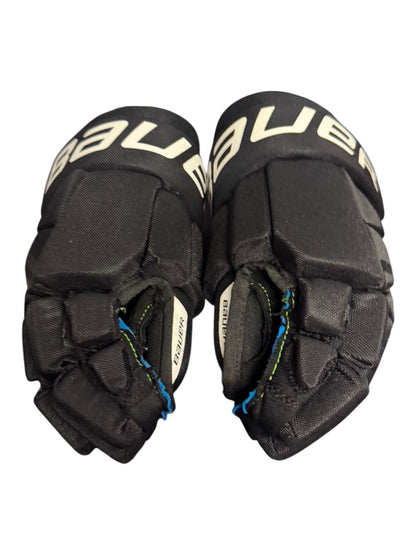 Bauer X S24 Junior Ice Hockey Gloves – 11” – Very Good Condition