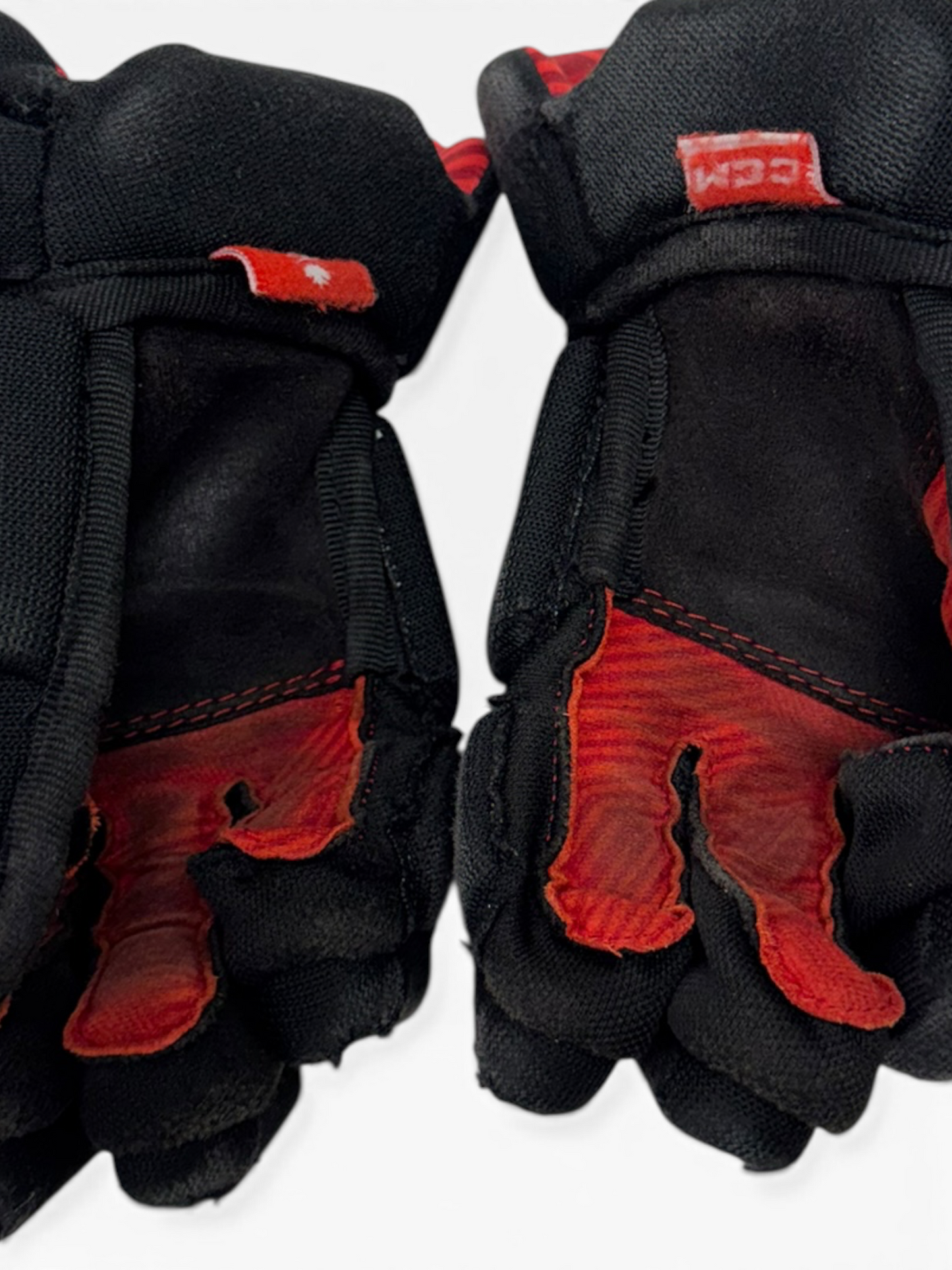 CCM NEXT Junior Ice Hockey Gloves – 10” – Black/Red – Used