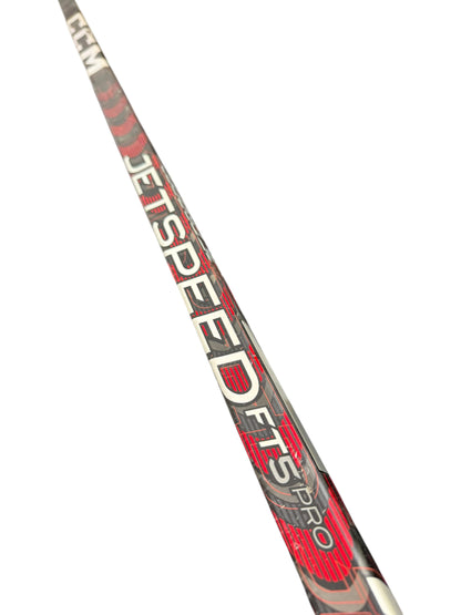 CCM FT5 Pro Senior Ice Hockey Stick – Right Hand – P28 – 85 Flex