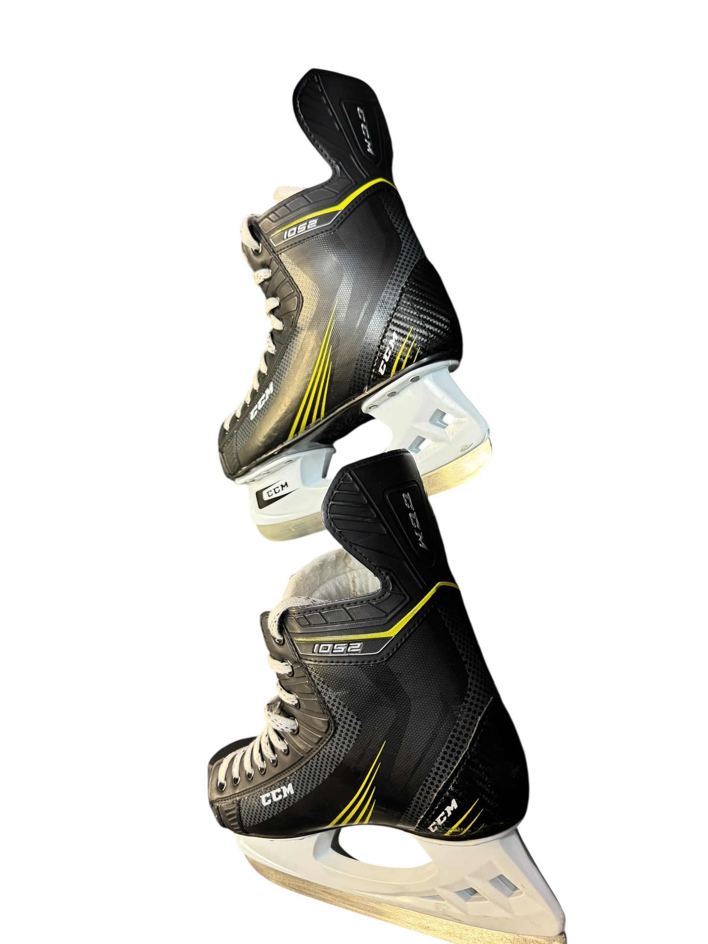 CCM 1052 ice hockey skates senior size 8