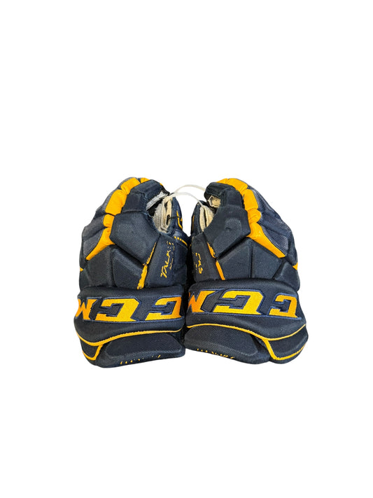 CCM Tacks junior ice hockey gloves size 10￼