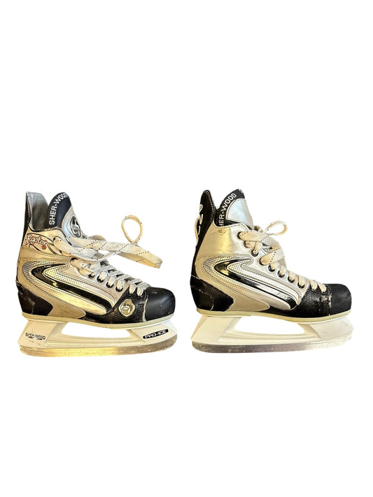 Sherwood Ice Hockey skates Junior Size 4